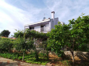  Apartment Petrcane 4  Петркане